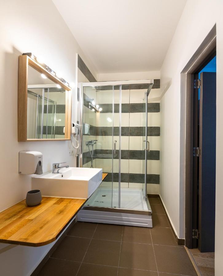 Lagom Hotel 布加勒斯特 外观 照片